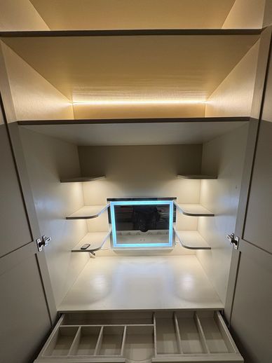 Example of a wardrobe made by us 