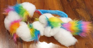 short handle rainbow faux fur plait2