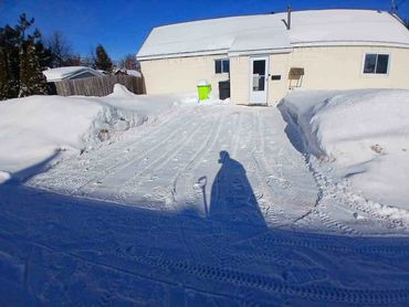 snow removal driveway sault ste marie residential driveway cleared clean winter service