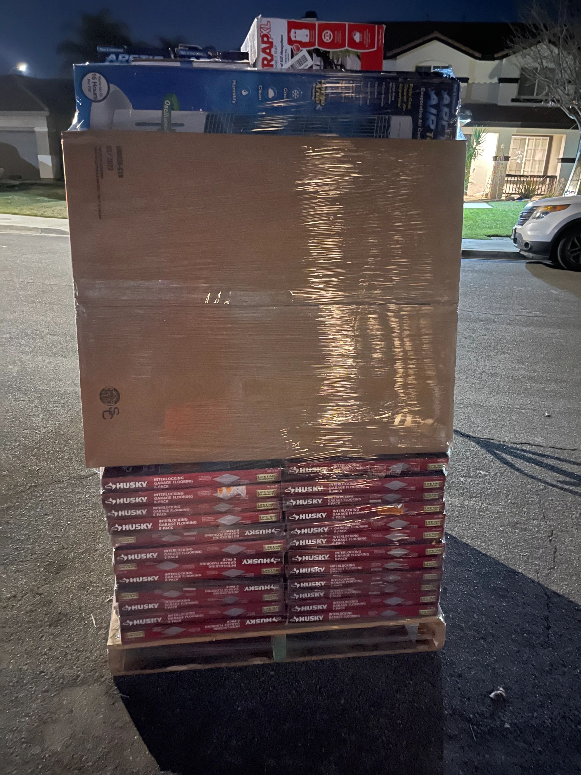 Pallets and single retail items 