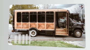 Woody Wagon Wine Tours