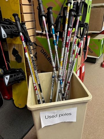 Pre-owned ski poles