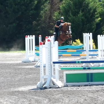 Show jumping phase at an event.