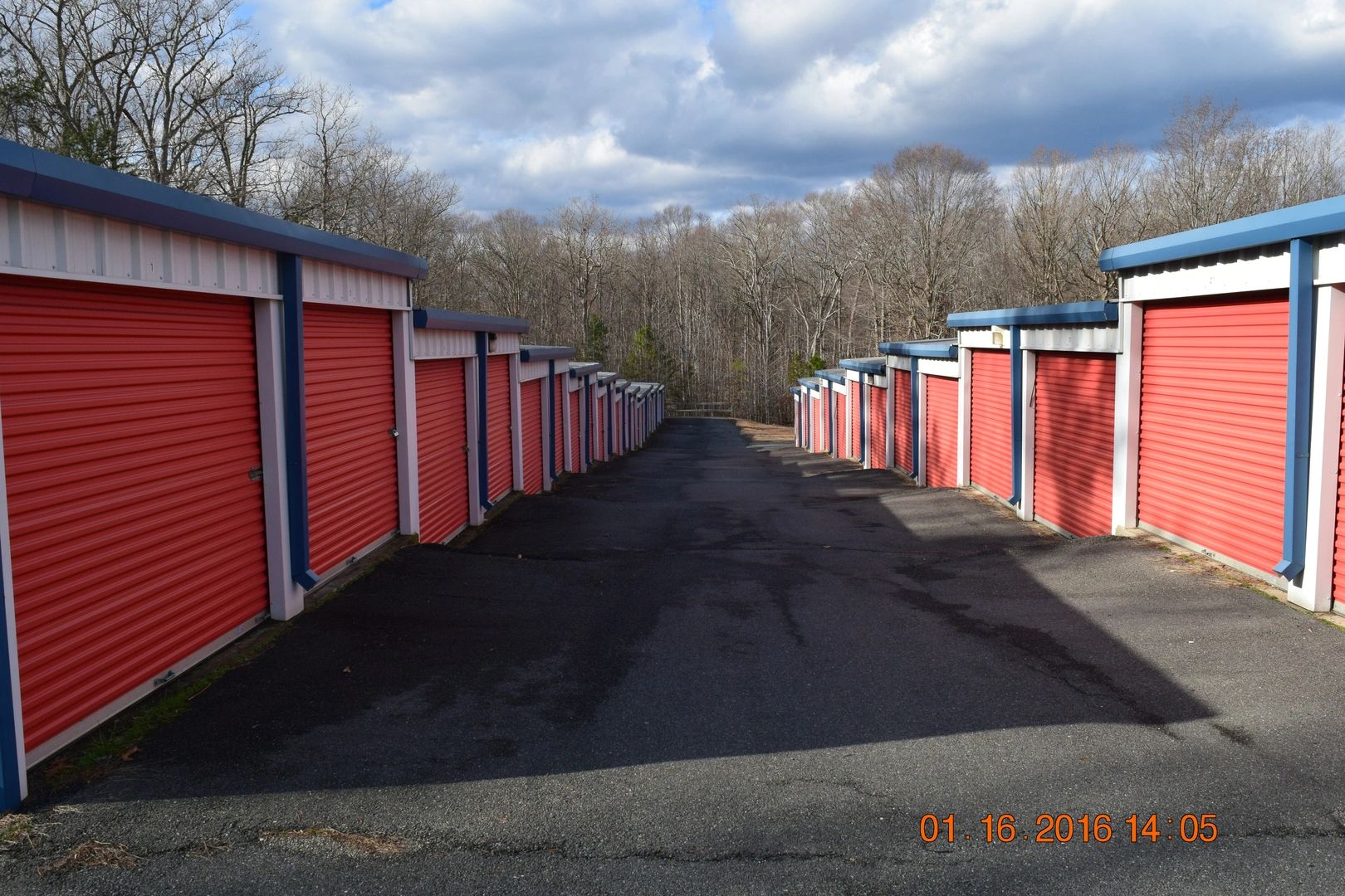 to Fork Union Self Storage Storage Units, Storage Space