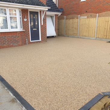 resin driveway sussex
resin driveway surrey 
resin bound driveway sussex
resin bound driveway surrey