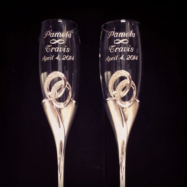 personalized wedding flutes engraved glass