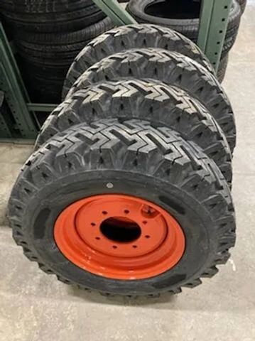 skid stter snow tires, snow tire & wheel, Bobcat snow tires, Bobcat snow, Bobcat snow tire and wheel