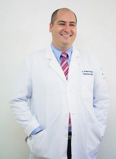 Dr. José Manuel Pavón Sánchez — Pediatra y especialista en Terapia Intensiva Pediátrica, Monterrey