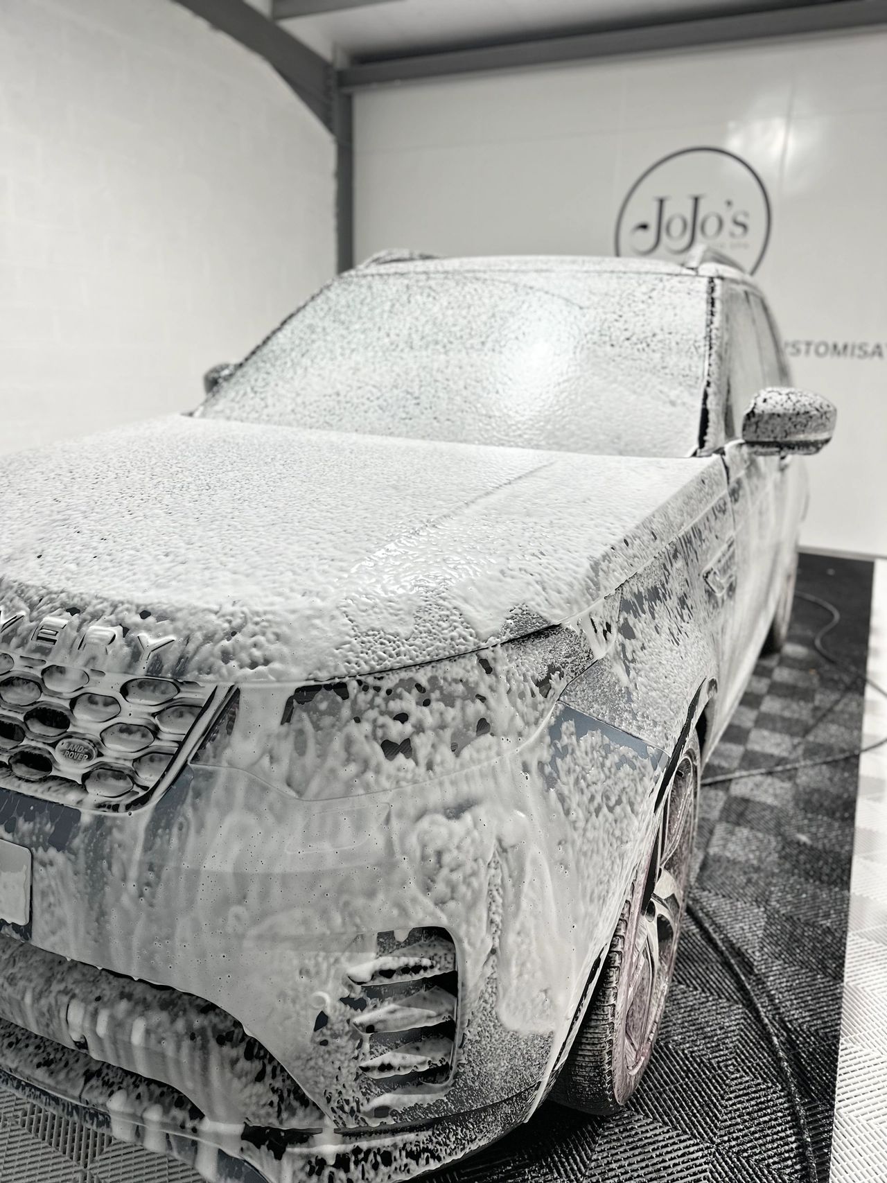 Image of detailing wash bay 