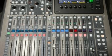 Behringer X32 Compact Digital Mixer 