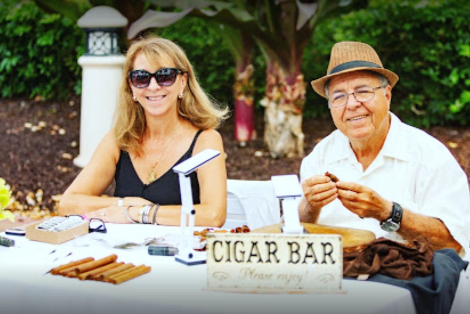 On Site Cuban Cigar Rollers- Miami Tobacco Traders
