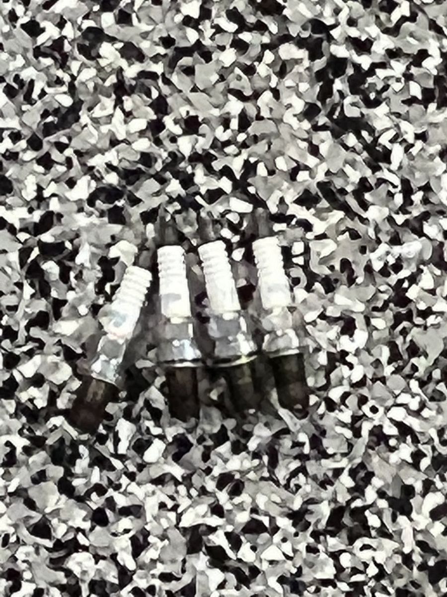 USED NGK (SIKR9A7) OEM Spark Plug Set (Multiple Fiat & Dart Applications)