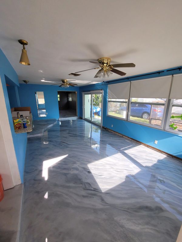 Light gray marbled metallic residential floor.
