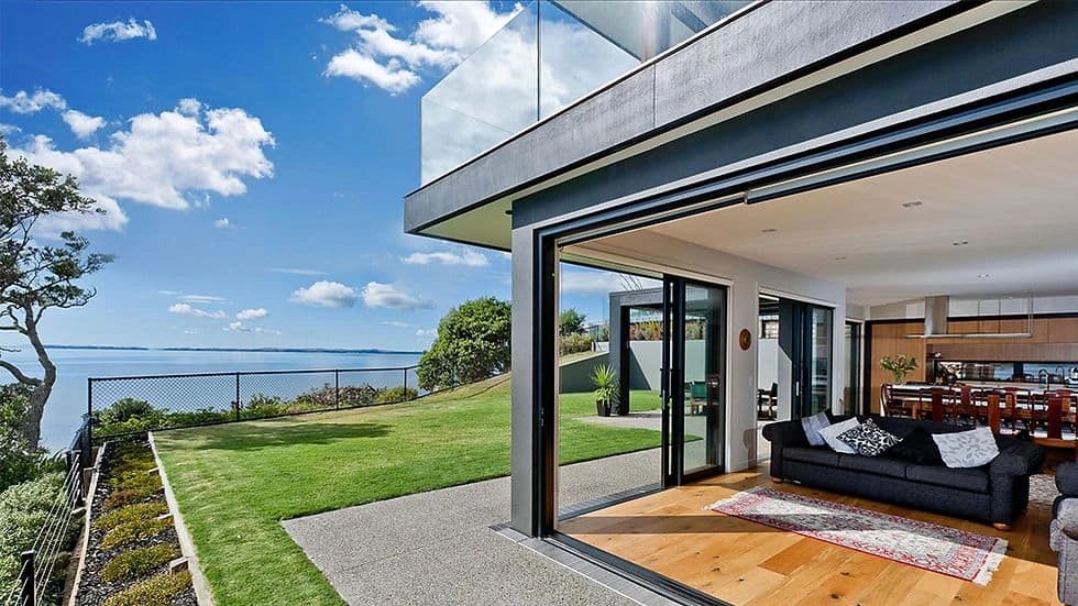 The Cedarview — Private retreat