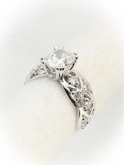 Diamond and Platinum ring