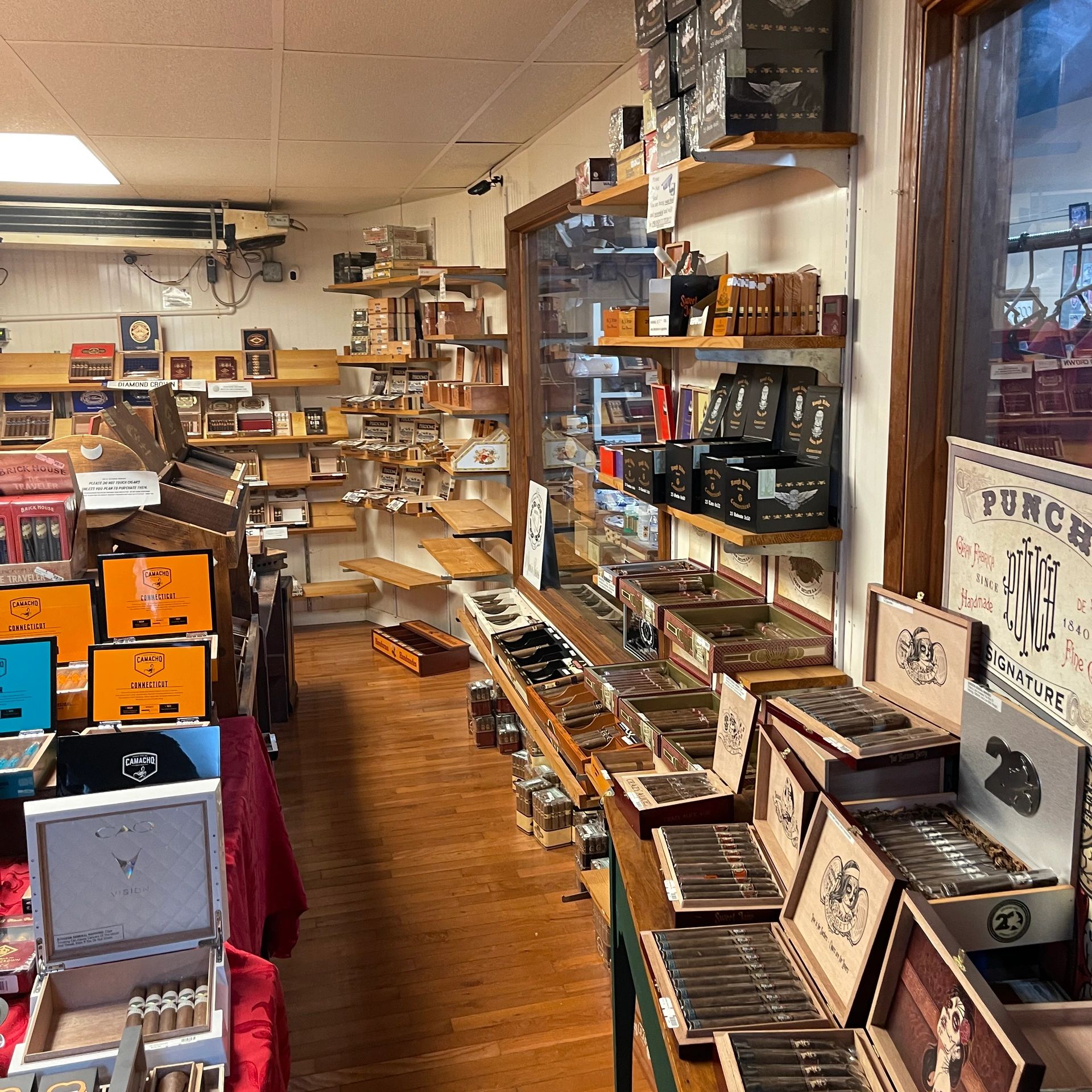 sidetrack tobacco Sidetrack Cigars and Tobacco LLC