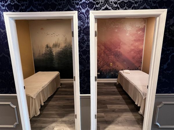 Side-by-side Massage Rooms | Soothing Hands - No Appointment Needed