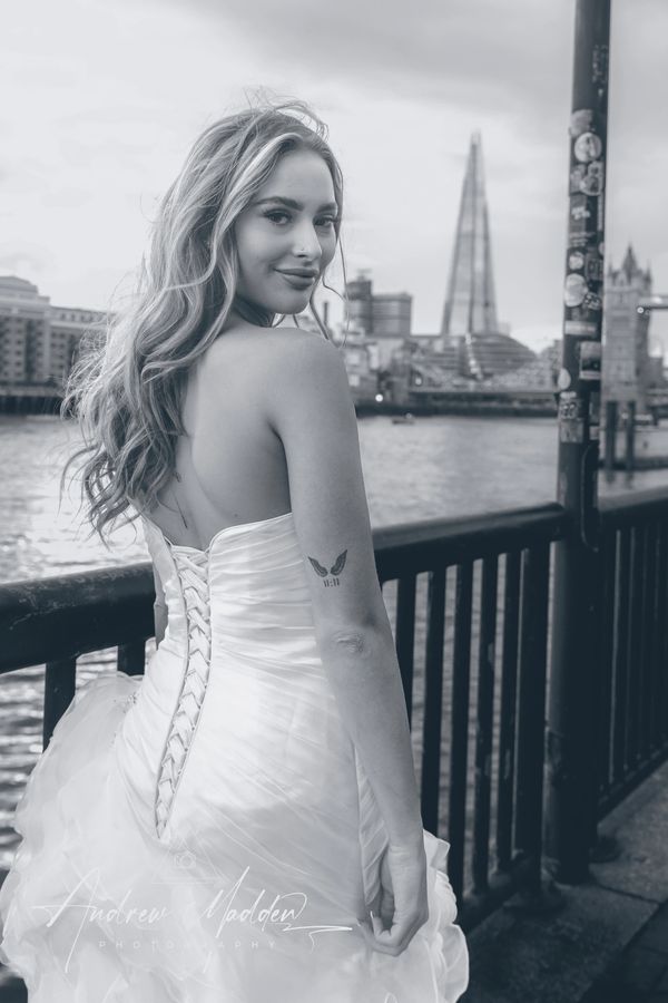 Bride in London, the shard,