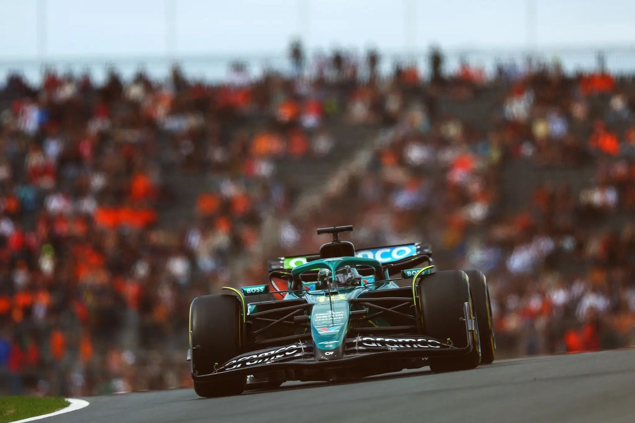 Lance Stroll drives the Aston Martin AMR25 through Zandvoort’s banked corners during FP1 at the 2025 Dutch Grand Prix. Lance Stroll drives the Aston Martin AMR25 through Zandvoort’s banked corners during FP1 at the 2025 Dutch Grand Prix.