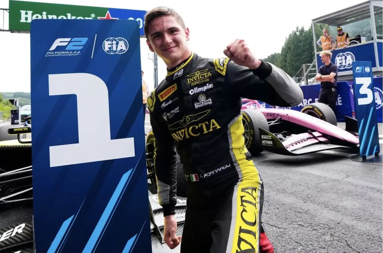 Leonardo Fornaroli celebrates a Formula 2 Sprint Race victory during the 2025 season with Invicta Racing. Photo: Formula Motorsport Ltd