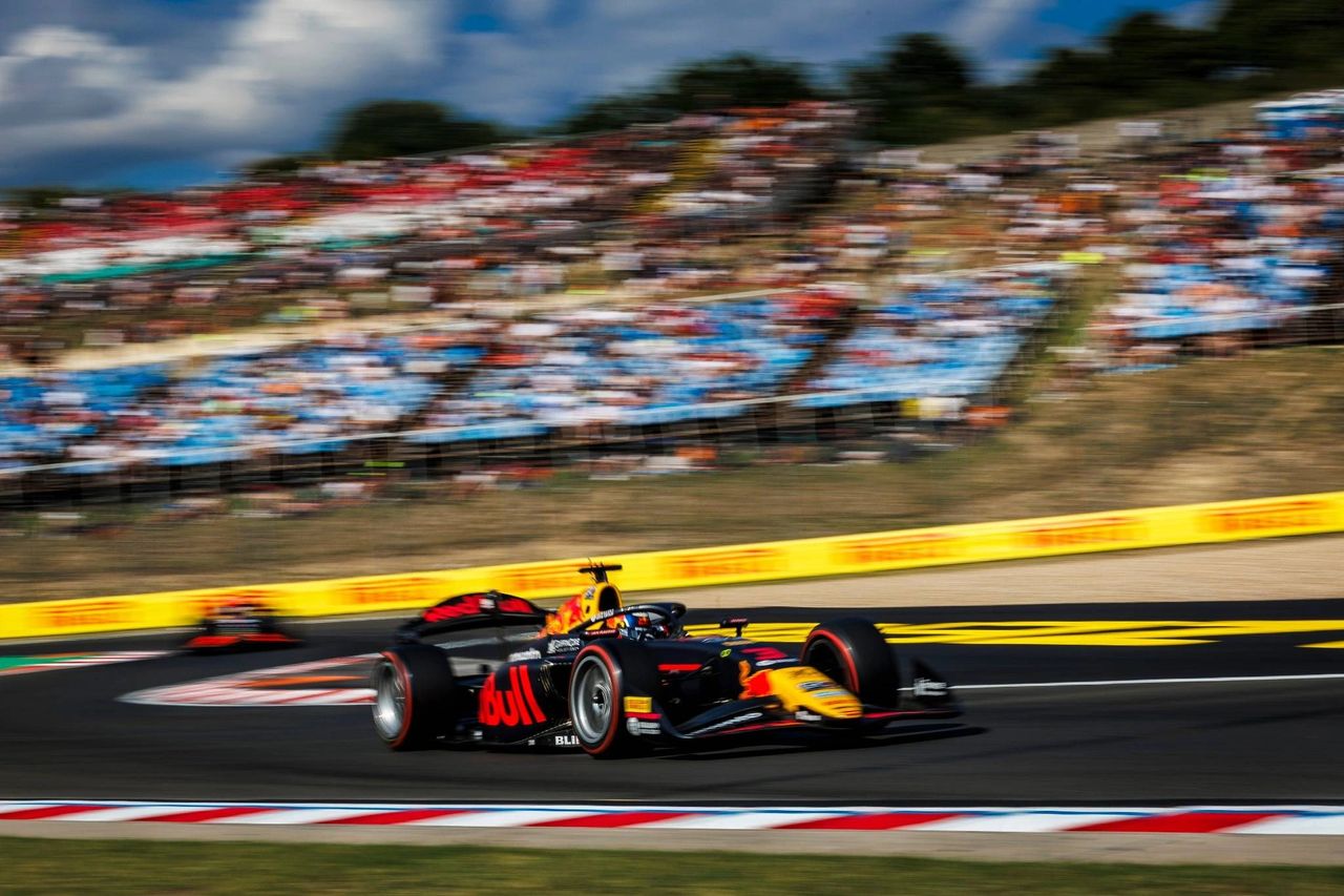 Josep María Martí held off a final-lap challenge from Alexander Dunne to win the FIA Formula 2 Sprint Race at the Hungaroring. Jak Crawford claimed third after a late pass on Lindblad. Josep María Martí held off a final-lap challenge from Alexander Dunne to win the FIA Formula 2 Sprint Race at the Hungaroring. Jak Crawford claimed third after a late pass on Lindblad.