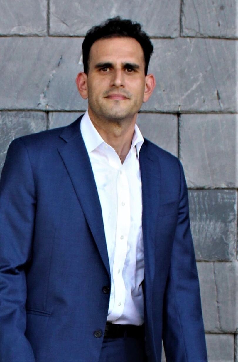 Author and Journalist Kevin Deutsch