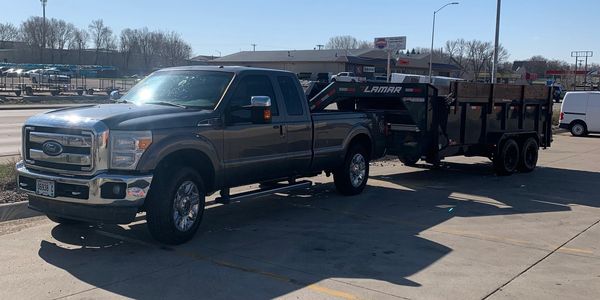 Junk removal truck all cleaned up and ready to go haul junk away