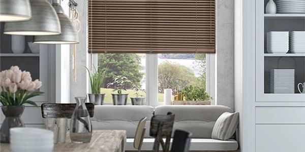 25mm Venetian Blind in Chocolate Brown