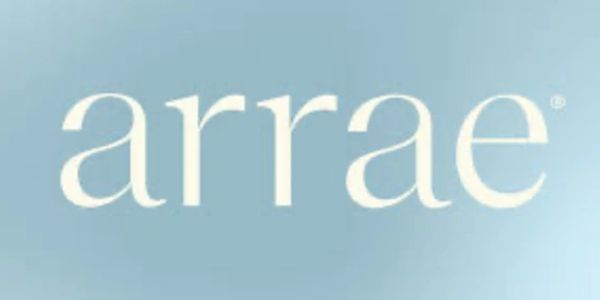 The word 'arrae' in elegant white font on a soft blue background.