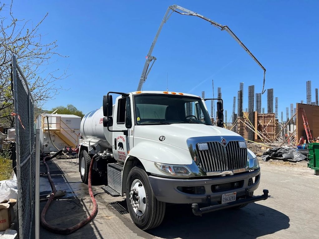 Baker Pool Construction