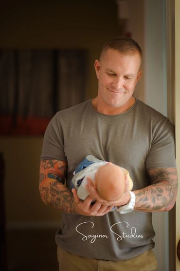 Newborn photographs baby photos family photographer Cobb County, East Cobb, 