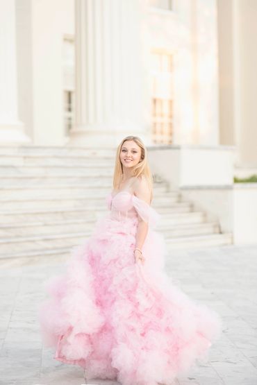 <img src="senior_portrait.jpg" alt="Senior Portrait" title="Senior Portrait">
