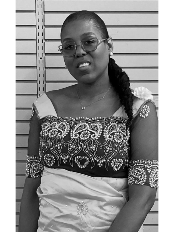 Paulina Mmereole, NP