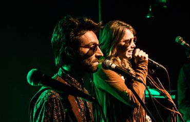 UBA - Uma Banda de Atores no Teatro Café Pequeno. Rodrigo Pandolfo, Letícia Colin e Gabriel Falcão