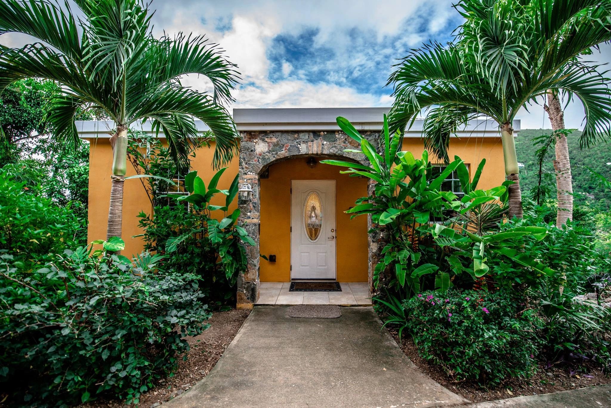 Island Getaway at Turtle's Nest Villa