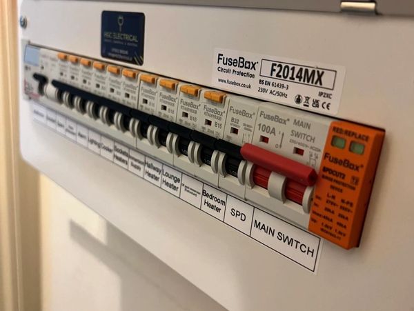 a fusebox distribution board with surge protection device