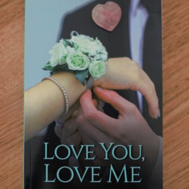 Love You Love Me teen novel by Claire Chitty