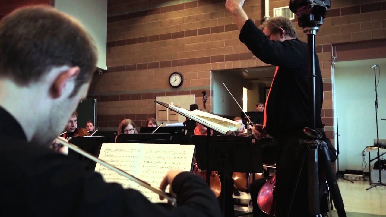 Heavenly Holidays: Symphony of the Canyons Dinner Concert promotional image