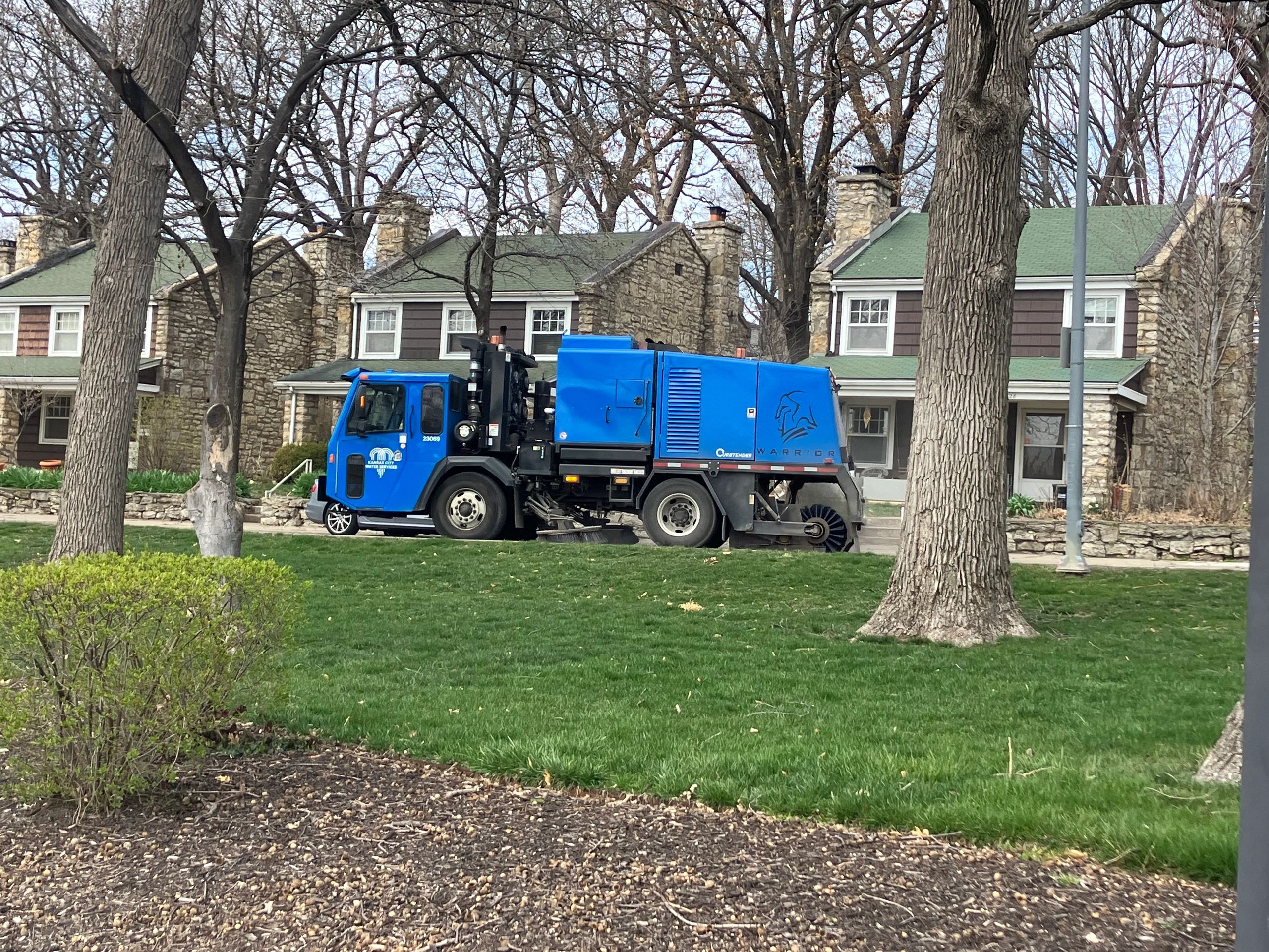 Street Cleaner on Pierce Ave.