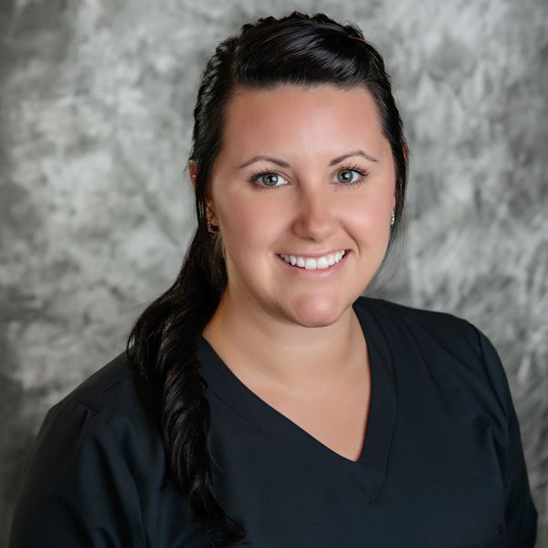 Kaylee Zelinski registered dental hygienist. 
