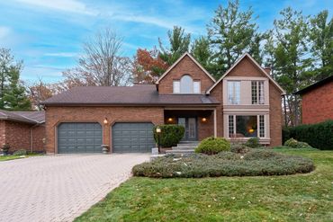 real estate photography, video, drone, floor plans, reels, matterport, Brantford, Hamilton, aerial 