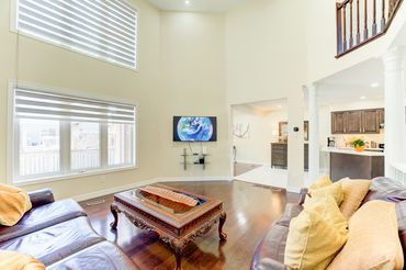 real estate photographer videographer drone Brantford London photo studio video tours aerial photo