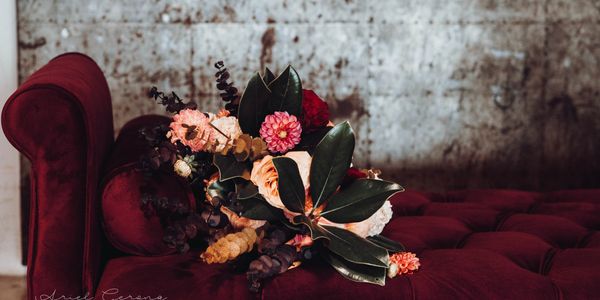 Floral arrangement 