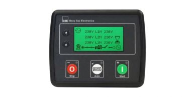 Digital control panel for a Deep Sea Electronics device with start, stop, and auto buttons.