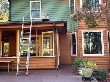 Painting an exterior home