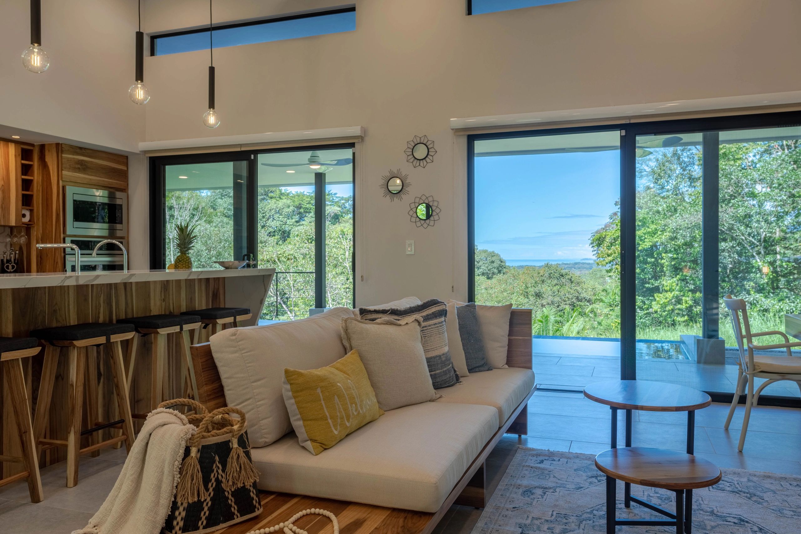 ENTERTAINMENT SPACE WITH A VIEW