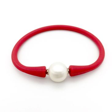 freshwater pearl red rubber stretch bracelet rocks by chaz gift shop jewelry
