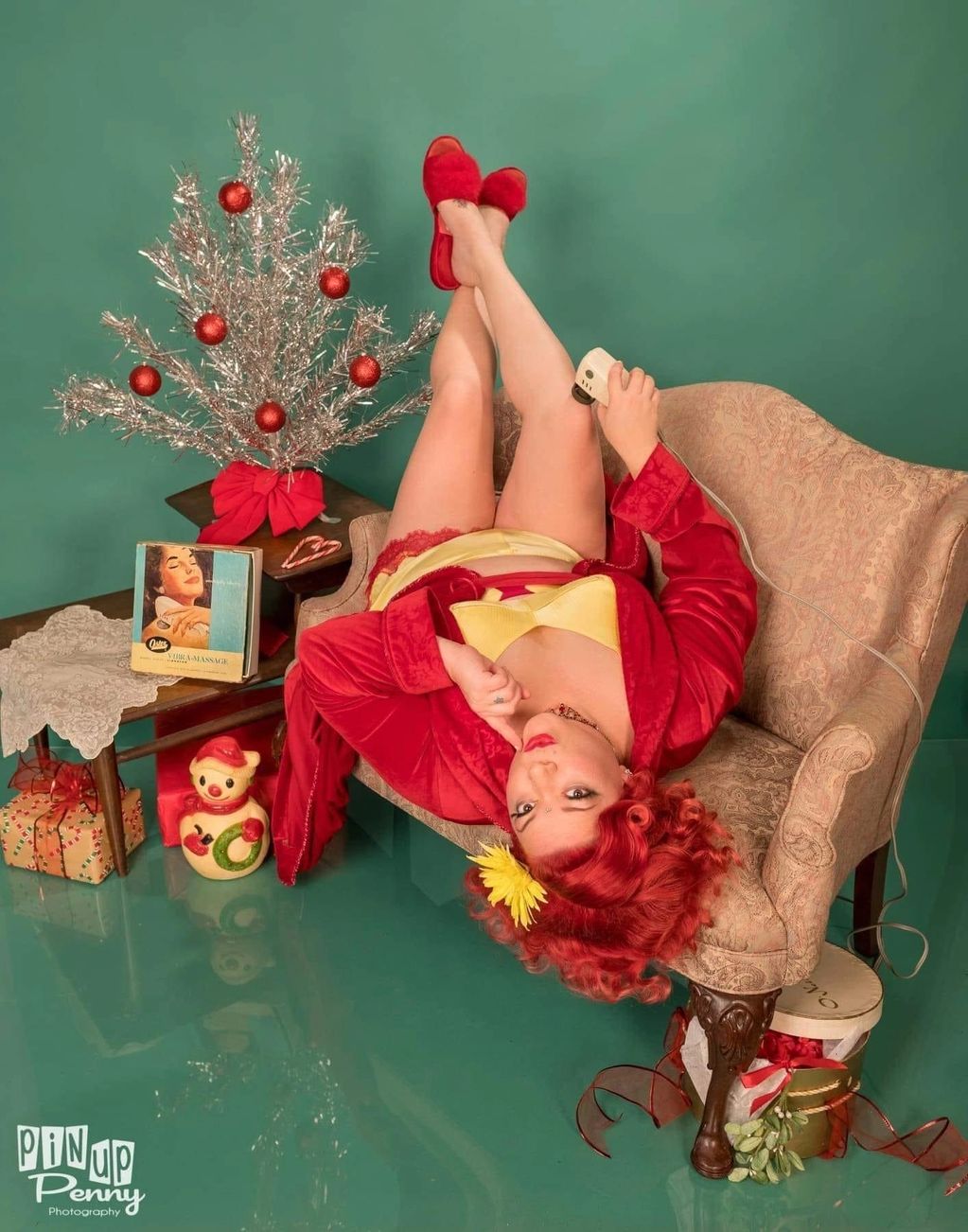 Miss Amber Atomic
Find her on Facebook, and @amber_atomic on Insta