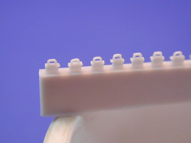 Smallafv 5030 -- German AFV Tie-Down Cleats Type 2 (small handle on plate)