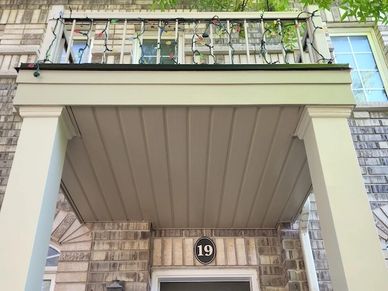 Porch rebuilding and construction servicing Toronto GTA Mississauga Oakville Burlington Markham 